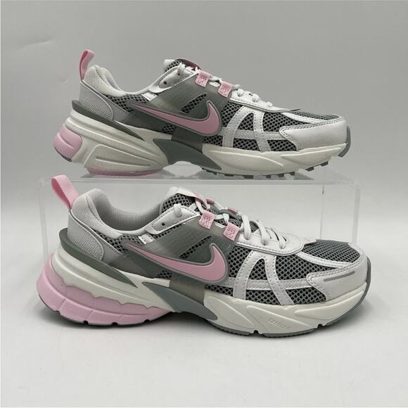 Nike V2K Run Light Pumice Pink Foam Running HQ4046 001 Womens Size 12 - Picture 1 of 4